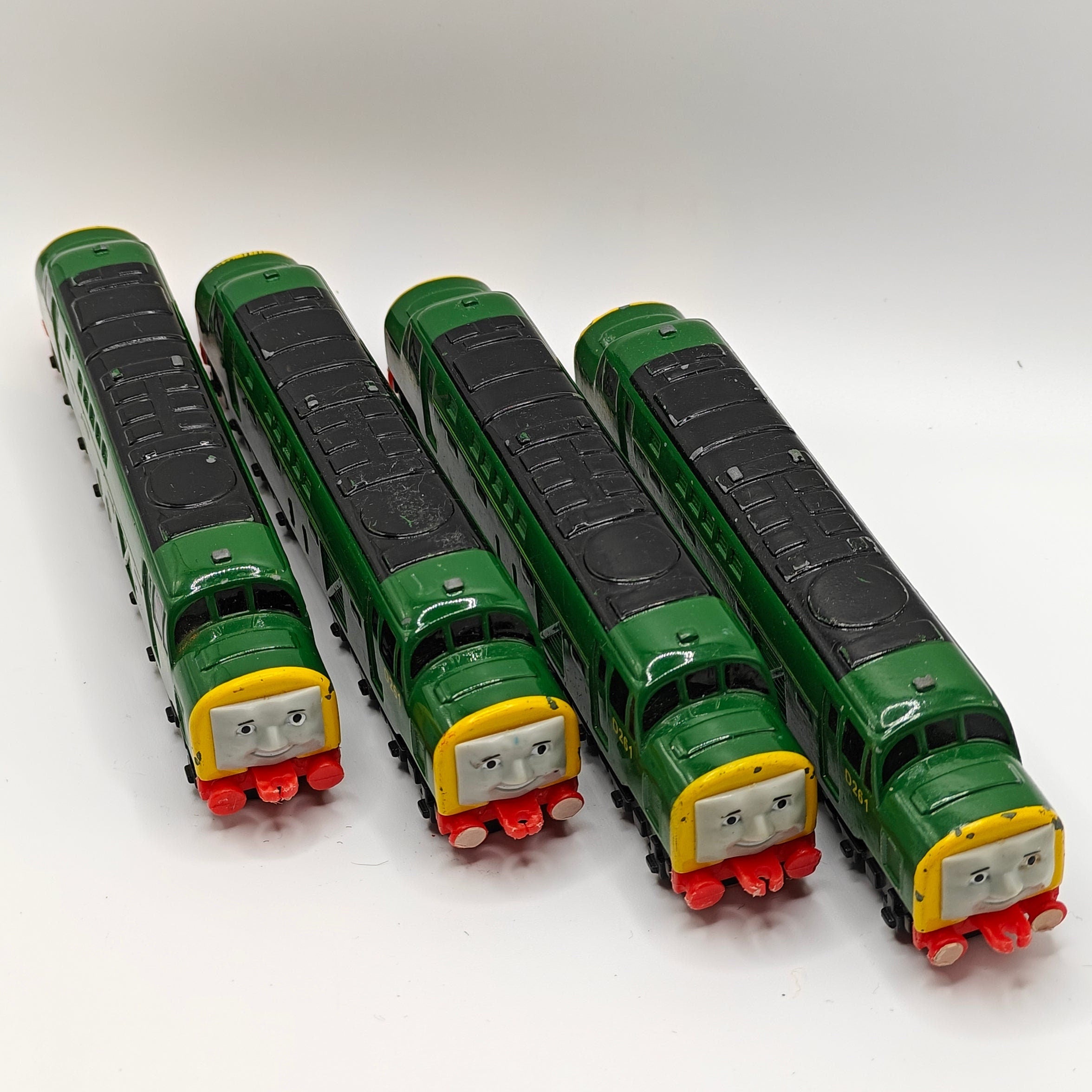 ERTL - The Diesel (D261) - Thomas & Friends Metal Diecast Railway Trai ...