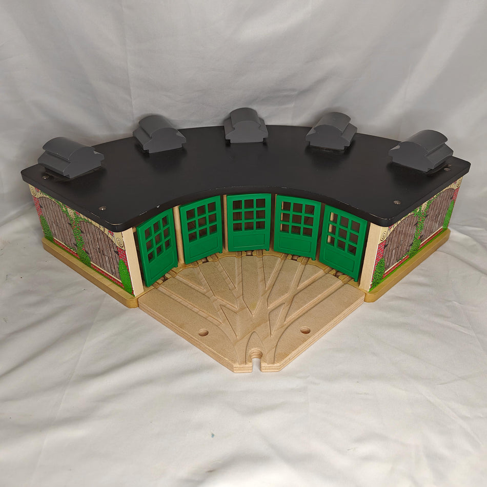 Roundhouse w/ Optional Turntable OR Switch Track - Thomas & Friends Wooden Railway LC99320 2004