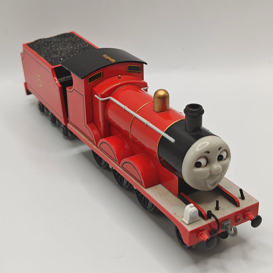 TESTED - James w/ Moving Eyes & Tender - Thomas Bachmann 58743 HO Scale